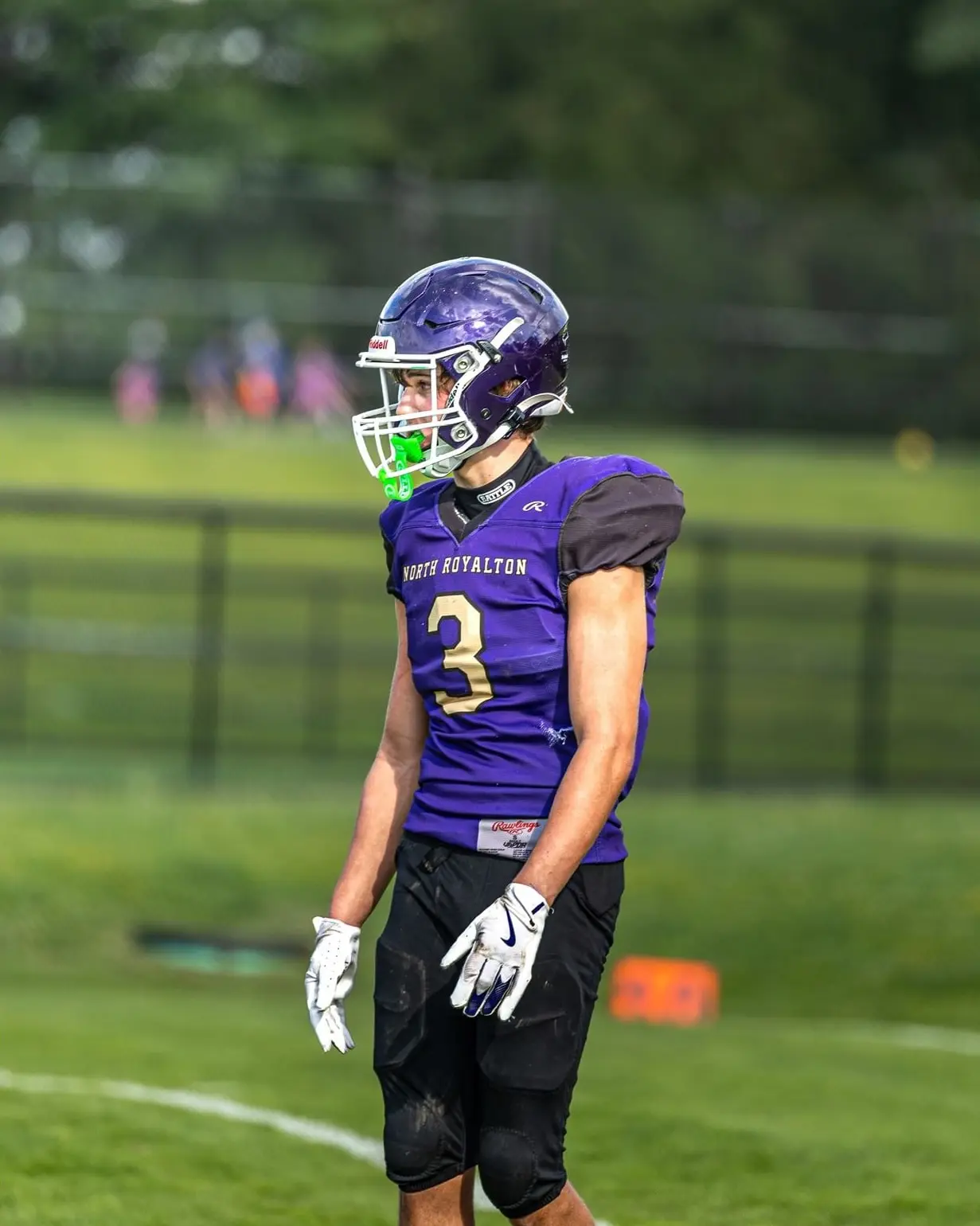 Football photo by Noah Engle