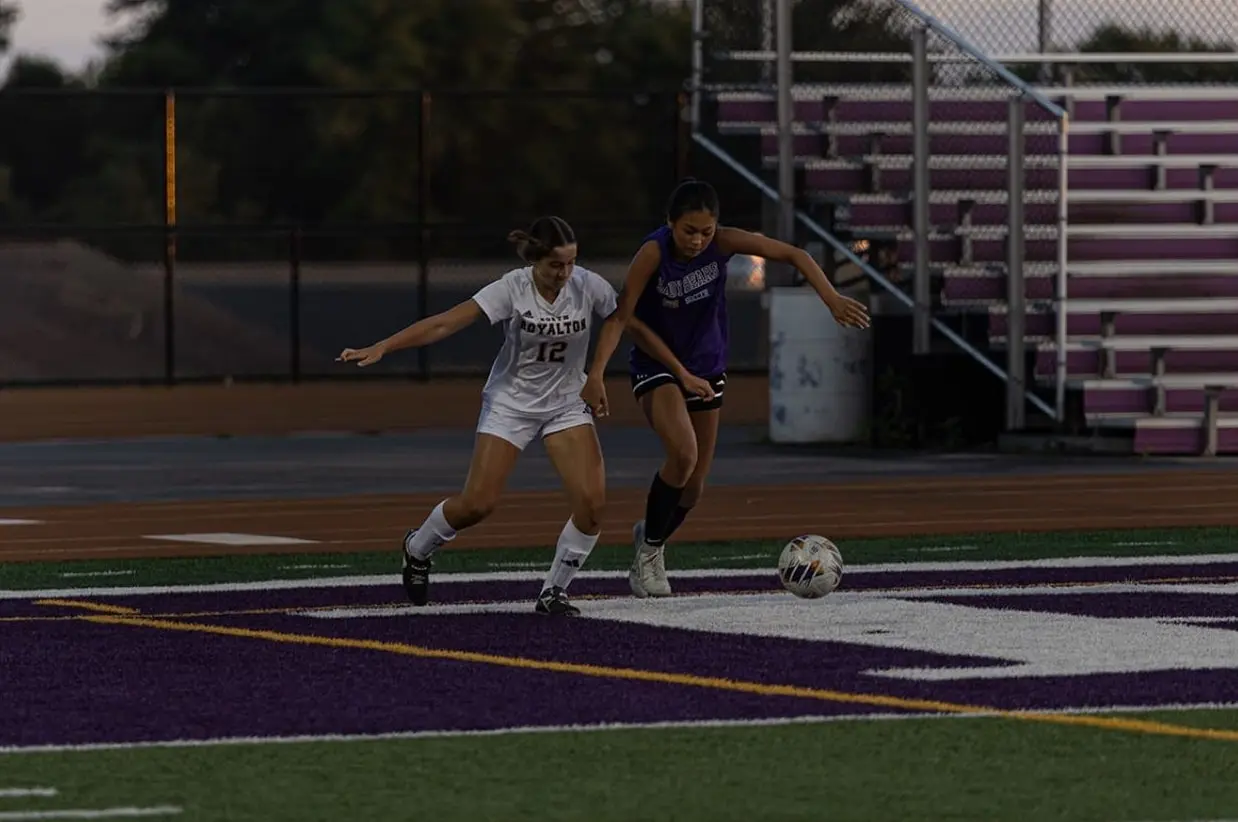 Girls soccer photo by Noah Engle